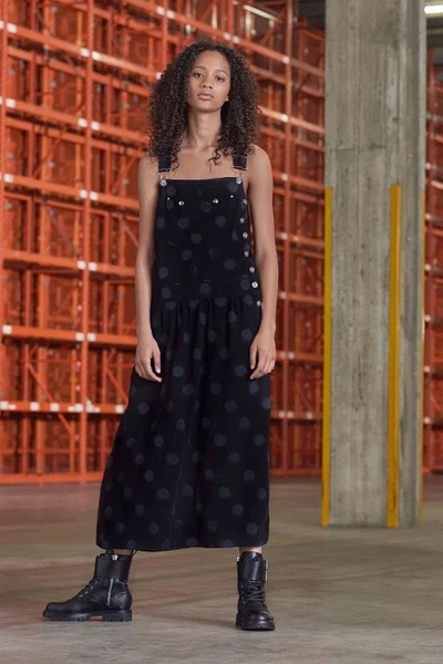Look 24